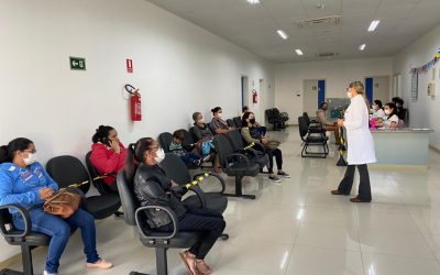 Policlínica de Goianésia realiza palestra sobre aleitamento materno